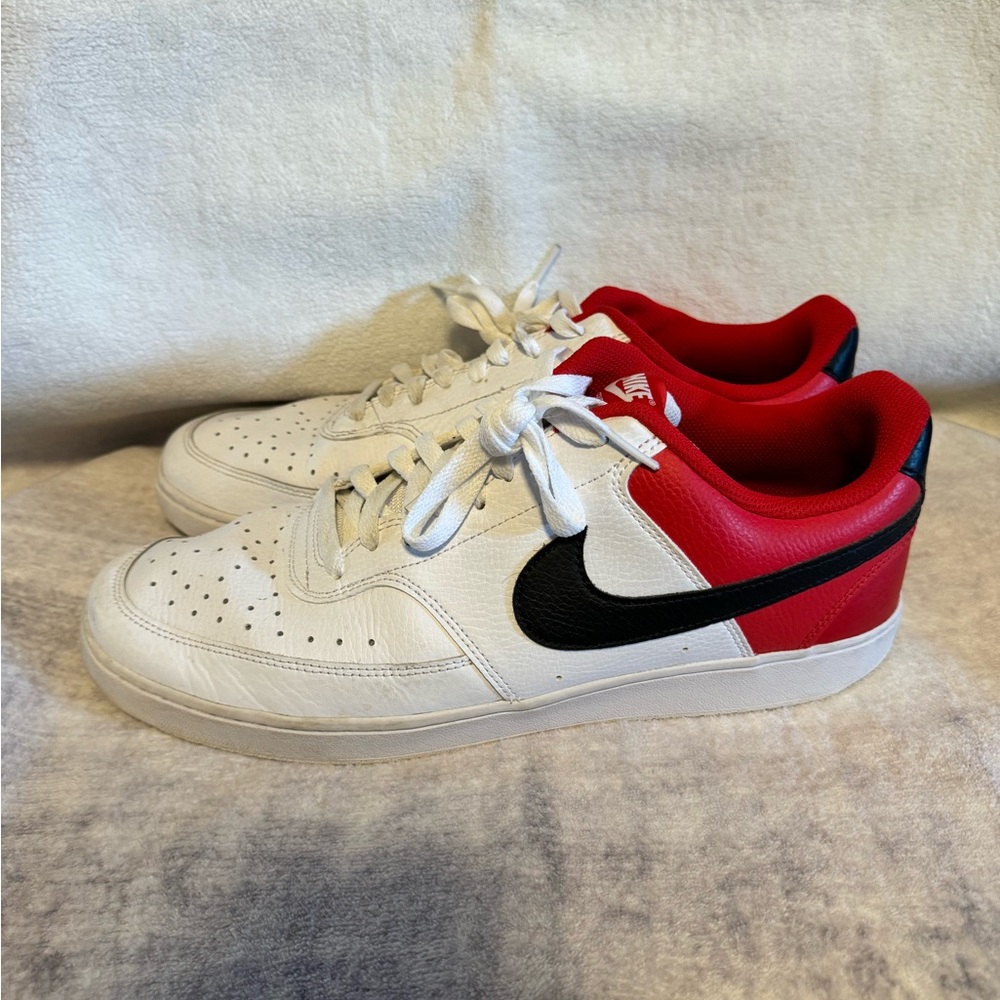 Nike Court Vision Low